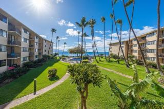 Kanai A Nalu 211 · KAN 211 Remodeled OceanFront 2BD for Whale Wa - 6