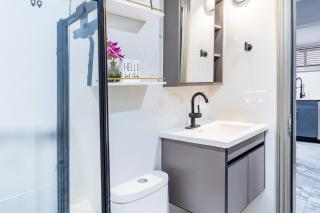 The Hideaway Suite - 1