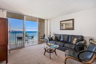 Royal Kahana 909 · RK 909 OceanFront Condo w Beautiful Ocean Vie - 4