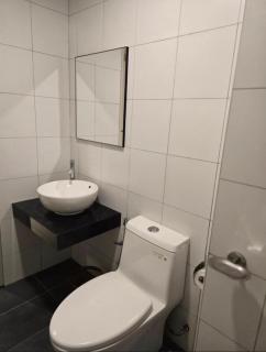 Chamber Queen Residents - 6