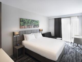 Mercure Sydney Blacktown - 2