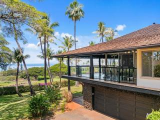 Hale Kalapu · Large Home 180° Ocean Views Walk2Beach Hale Kalapu - 8
