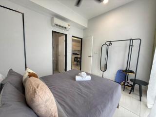 Space Residency 2BR KSL Mall Strategy Location - 4