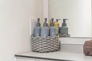 Modern comfortable hideaway - 4