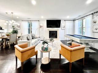 #Marbella Lane - Vibrant 4BR Home in Irvine - 2