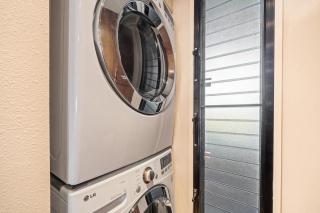 Kahana Villa E609 · KV E609 Remodeled Island Style 2BD w Ocean V - 2