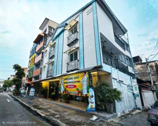 Thepmongkol House - 9