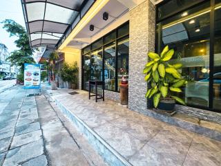 Thepmongkol House - 8