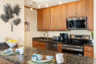 Kaanapali Shores 529 · KS 529 Oceanview 2BD Condo Steps to the P - 8