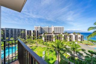 Kaanapali Shores 709 · Tropical Hawaiian Getaway 1BD Ocean View - 6