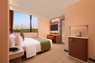 Hotel 165 - Newly Renovated - 9