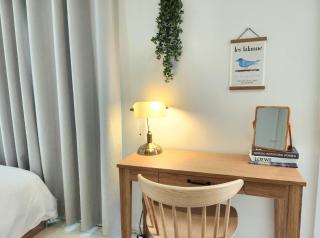 #1st floor# Hongik University Station 5 minutes#Bathroom 2#Starbucks, convenience store 1 minute - 7