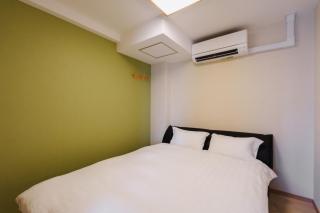 Moonlight 701 - 4-Bedroom Family Suite - 2-Min Walk to Kuromon Market - Near Dotonbori & Glico Sign - 7