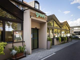 Greet Hotel Colmar - 2