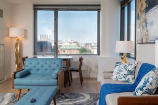 Central 2BR Condo in Downtown Boston & T-Station - 3