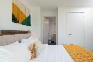 Central 2BR Condo in Downtown Boston & T-Station - 1