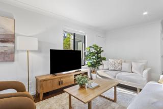Retreat with Parking Close to Greenslopes Hospital - Brisbane - 3