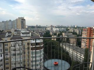 Апартаменты с балконом на Маршала Говорова - Odessa - 2