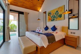 Honeymoon 1BR Villa Rose Laluxe A14 Sanur - 6