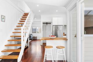 Serenity - A Short Walk To Beach - 0