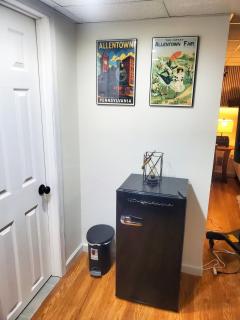 Allentown Center Suite on a Hill! - 5