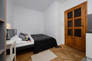 Bonifraterska Cozy Studio Near the Old Town in Warsaw by Noclegi Renters - 5