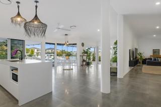 Montebello Court Mermaid Waters - 3