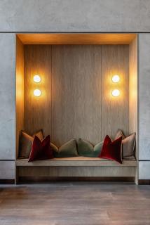 High End 1BR Study 4909 Pool & Gym - 6