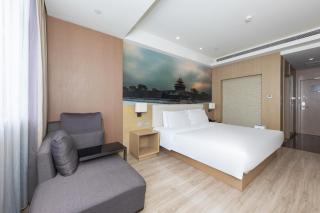 Orange Hotel Beijing Yizhuang Bridge Subway Station - 1