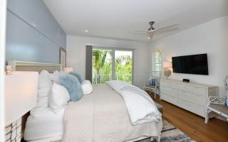 A Shore Thing - Second To None Spacious Waterfront Luxury Dock Pool Spa Rooftop Water Views - 5