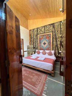 Himtrek Stays X Heritage House, Mcleodganj - 8