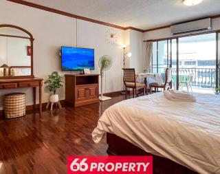 Apartment with Balcony and Views Walk Maya Nimman - 8