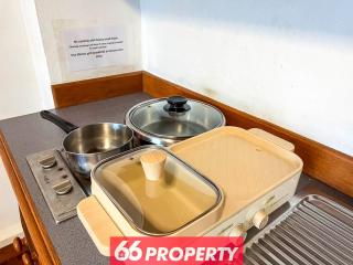 Apartment with Balcony and Views Walk Maya Nimman - 4