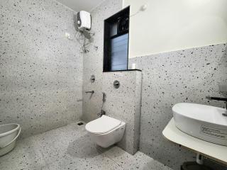 Bright 1BHK Candolim Service Apartment with Balcony and Free Parking - 9