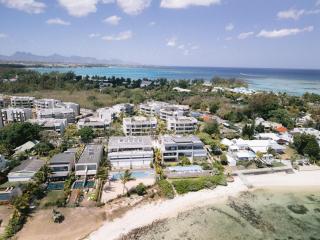 Lagoon view apartment right on beach - 6