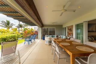 Lagoon view apartment right on beach - 2