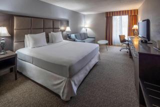 Radisson Hotel Hauppauge-Long Island - 9