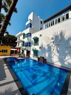 LUXUS Resort & Swimming Pool - Pondichéry - 5