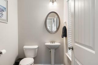 New Haven at Towne Square w Patio - 6