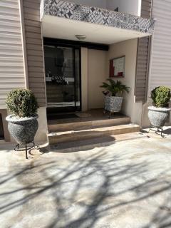 Daily-Weekly-Monthly in Kötekli Center - 7