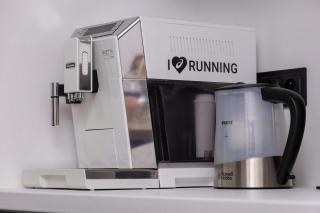 2-Bedroom Apartment with Balcony & Parking in Cracow by Noclegi Renters - 2