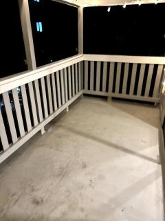 Modern 2BR in Capitol Hill Patio & Free Parking - 9