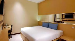 MP Hotel Kelapa Gading - 9