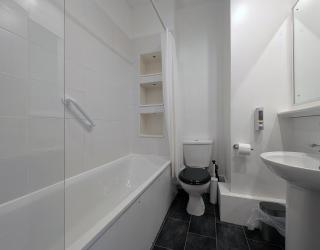 Pass the Keys Coastal 2 - Bedroom Flat in Tynemouth Sleeps 5 - 2