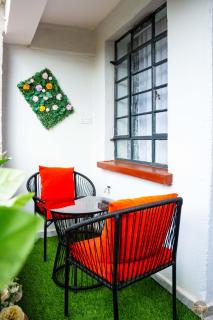 Studio, Waiyaki Way - 9