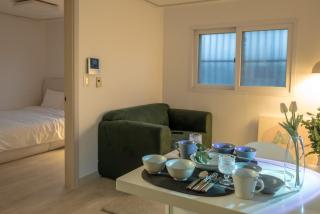 UnoHouse Jamsil - Compact Comfortable Queen Suite - 7