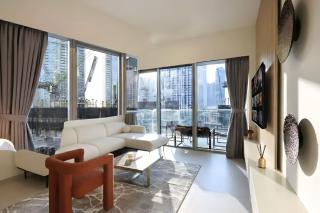 Luxury Grande Signature Apartment in Dubai Downtown Steps to Dubai Mall and Burj Khalifa with Stunning Pool View by La Brisa Dubai - 5