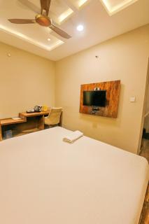 Stayz Royale Koromangala - 3