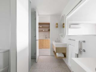 The Johnson Brisbane - Art Series - 3