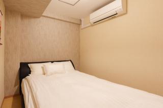青葉邸 Glowlight 201 - 4-Bedroom Family Suite - 2-Min Walk to Kuromon Market - Near Dotonbori & Glico Sign - 8